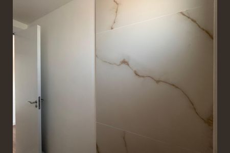 Apartamento à venda com 82m², 2 quartos e 1 vagaBanheiro da Suíte 2
