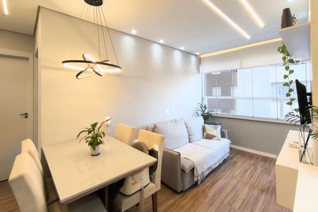 Sala de apartamento para alugar com 2 quartos, 47m² em Ponte Sao Joao, Jundiaí