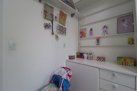 Apartamento à venda com 157m², 2 quartos e 3 vagasQuarto 2