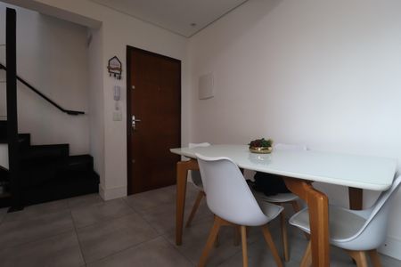 Sala de apartamento à venda com 2 quartos, 157m² em Vila Scarpelli, Santo André