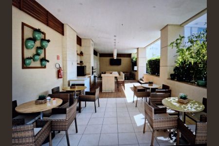 Apartamento à venda com 56m², 2 quartos e 1 vagaÁrea comum