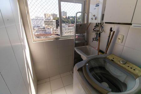 Apartamento à venda com 56m², 2 quartos e 1 vagaCozinha e Área de Serviço