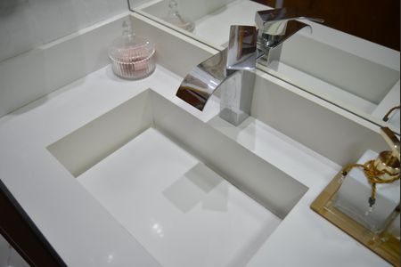 Apartamento à venda com 90m², 2 quartos e 1 vagaBanheiro Social