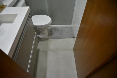 Apartamento à venda com 90m², 2 quartos e 1 vagaBanheiro Social