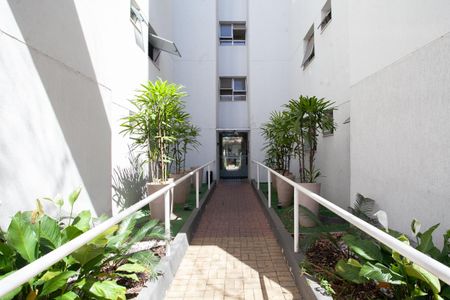 Apartamento para alugar com 101m², 3 quartos e 2 vagas Apartamento para alugar com 101m², 3 quartos e 2 vagasEntrada do Bloco