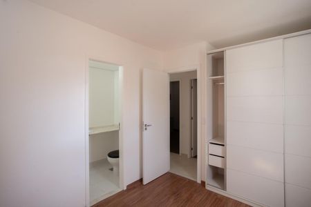 Apartamento para alugar com 101m², 3 quartos e 2 vagas Apartamento para alugar com 101m², 3 quartos e 2 vagasSuíte