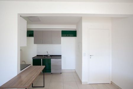 Apartamento para alugar com 101m², 3 quartos e 2 vagas Apartamento para alugar com 101m², 3 quartos e 2 vagasCozinha