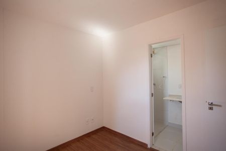 Apartamento para alugar com 101m², 3 quartos e 2 vagas Apartamento para alugar com 101m², 3 quartos e 2 vagasSuíte