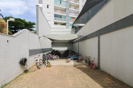 Apartamento para alugar com 101m², 3 quartos e 2 vagas Apartamento para alugar com 101m², 3 quartos e 2 vagasÁrea comum - Bicicletário