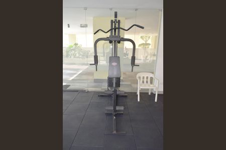 Apartamento à venda com 98m², 2 quartos e sem vagaÁrea comum