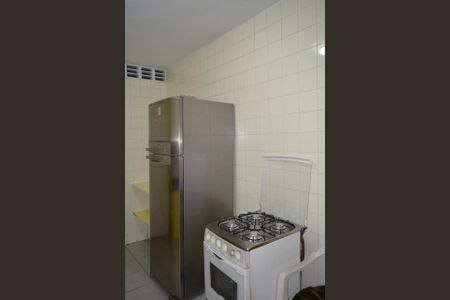 Apartamento à venda com 98m², 2 quartos e sem vagaÁrea comum