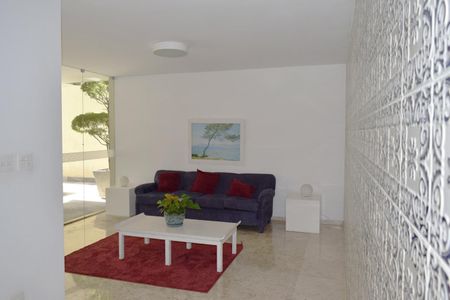 Apartamento à venda com 98m², 2 quartos e sem vagaÁrea comum
