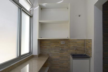 Apartamento à venda com 98m², 2 quartos e sem vagaÁrea de Serviço