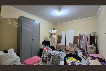 Casa à venda com 250m², 3 quartos e 2 vagas Casa à venda com 250m², 3 quartos e 2 vagasQuarto 3