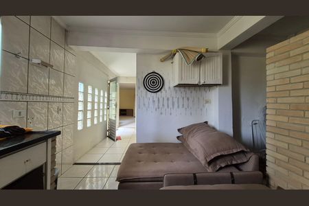 Casa à venda com 250m², 3 quartos e 2 vagas Casa à venda com 250m², 3 quartos e 2 vagasCozinha 2