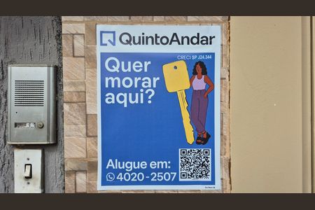 Casa à venda com 250m², 3 quartos e 2 vagas Casa à venda com 250m², 3 quartos e 2 vagasPlaca
