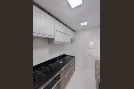 Apartamento para alugar com 77m², 2 quartos e 1 vagaCozinha e Área de Serviço