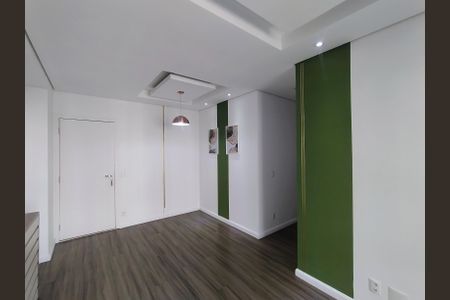 Apartamento para alugar com 77m², 2 quartos e 1 vagaSala