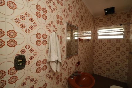 Casa para alugar com 400m², 3 quartos e 4 vagasBanheiro