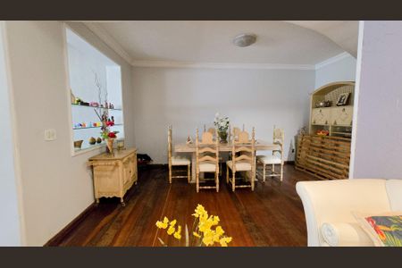 Casa à venda com 200m², 3 quartos e 2 vagasSala de Jantar