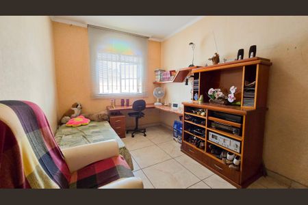 Casa à venda com 200m², 3 quartos e 2 vagasQuarto 3