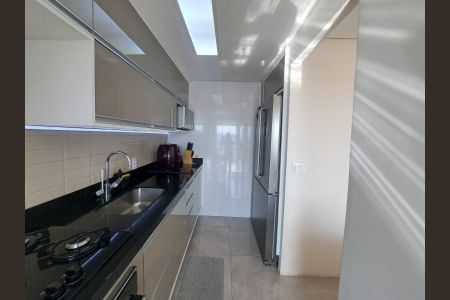 Apartamento à venda com 78m², 3 quartos e 2 vagasCozinha
