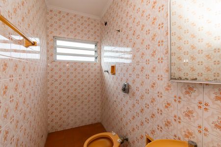 Casa para alugar com 400m², 3 quartos e 5 vagasBanheiro da Suíte