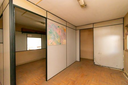 Casa para alugar com 400m², 3 quartos e 5 vagasGaragem - Escritório