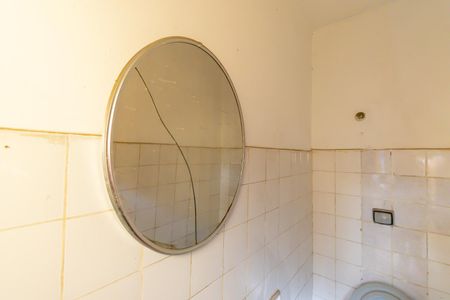 Casa para alugar com 400m², 3 quartos e 5 vagasQuintal - Banheiro 