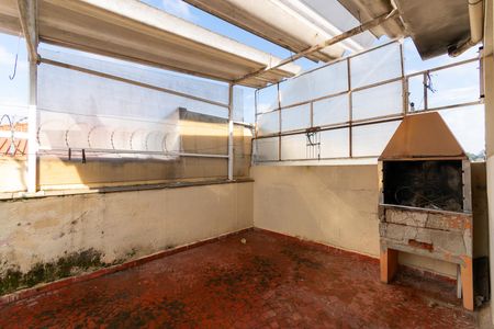 Casa para alugar com 400m², 3 quartos e 5 vagasQuintal