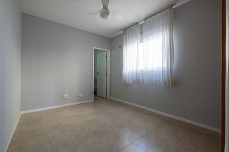 Apartamento para alugar com 132m², 3 quartos e 2 vagasSuíte 2