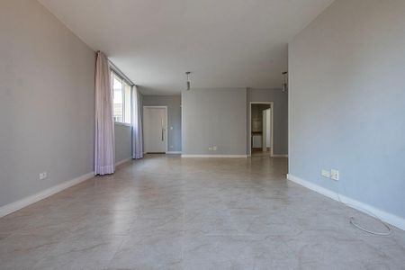 Apartamento para alugar com 132m², 3 quartos e 2 vagasSala