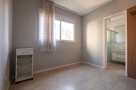 Apartamento para alugar com 132m², 3 quartos e 2 vagasSuíte 1