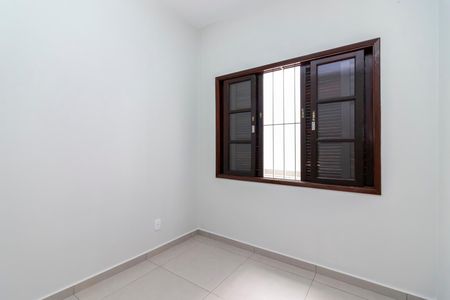 Casa à venda com 80m², 2 quartos e 2 vagasQuarto 2
