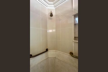 Casa à venda com 500m², 3 quartos e 2 vagasBanheiro 1