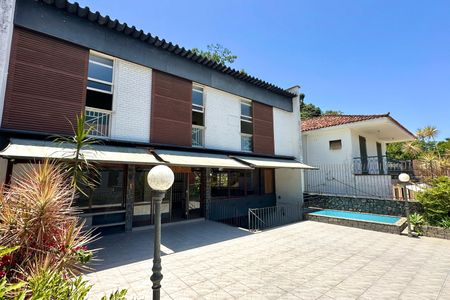Casa à venda com 500m², 3 quartos e 2 vagasÁrea comum