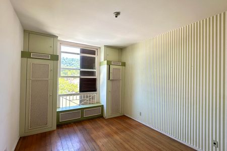 Casa à venda com 500m², 3 quartos e 2 vagasQuarto 3