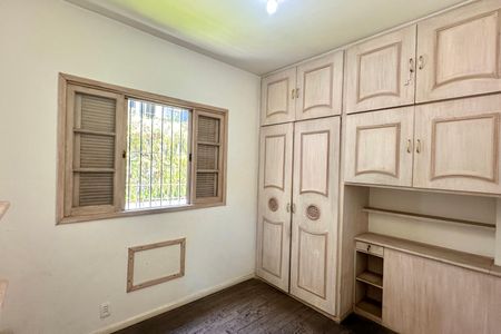 Casa à venda com 500m², 3 quartos e 2 vagasSuíte