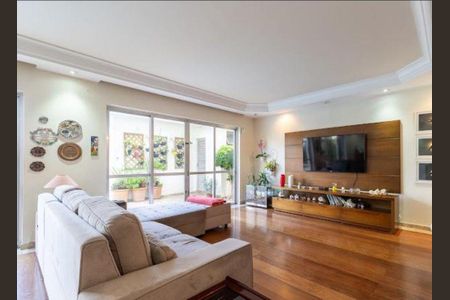 Casa à venda com 4 quartos, 363m² em Granja Julieta, São Paulo