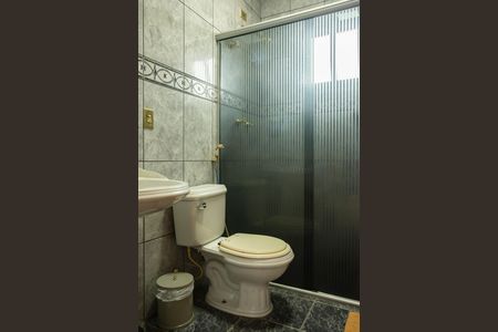 Apartamento à venda com 399m², 4 quartos e 7 vagasBanheiro da Suíte 2