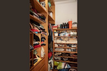 Apartamento à venda com 399m², 4 quartos e 7 vagasCloset da Suíte 2