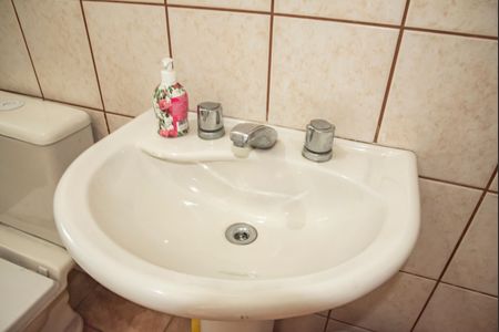 Apartamento à venda com 399m², 4 quartos e 7 vagasEdícula - Banheiro 2