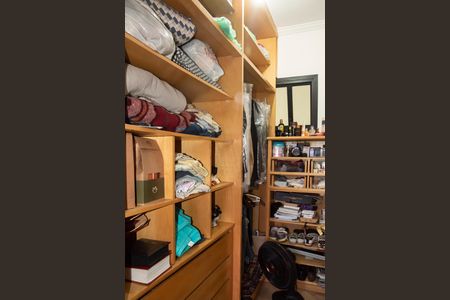 Apartamento à venda com 399m², 4 quartos e 7 vagasCloset da Suíte 1