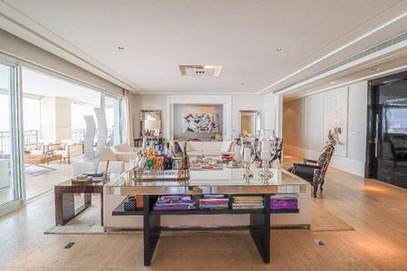 Apartamento à venda com 538m², 4 quartos e 6 vagas