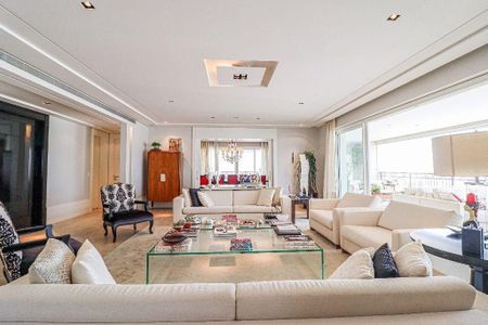 Apartamento à venda com 538m², 4 quartos e 6 vagas