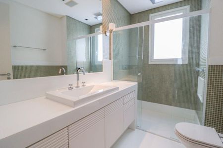 Apartamento à venda com 538m², 4 quartos e 6 vagas