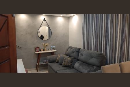 Sala de casa de condomínio à venda com 2 quartos, 65m² em Ponte Rasa, São Paulo