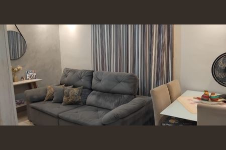 Sala de casa de condomínio à venda com 2 quartos, 65m² em Ponte Rasa, São Paulo