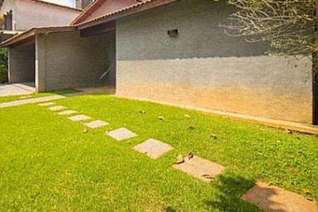 Casa à venda com 600m², 3 quartos e 6 vagas