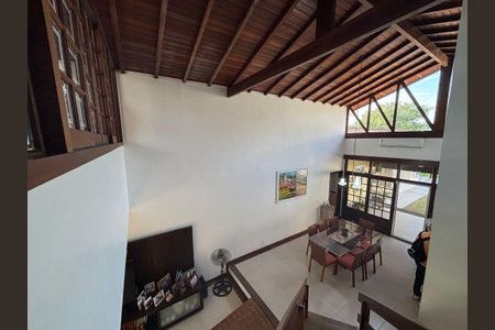 Casa à venda com 4 quartos, 451m² em Badu, Niterói